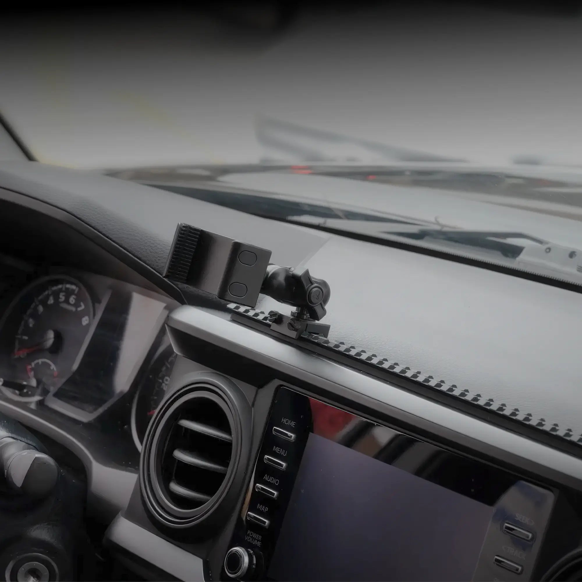 3rd Gen Toyota Tacoma Picatinny Dash Kit With Phone Mount 