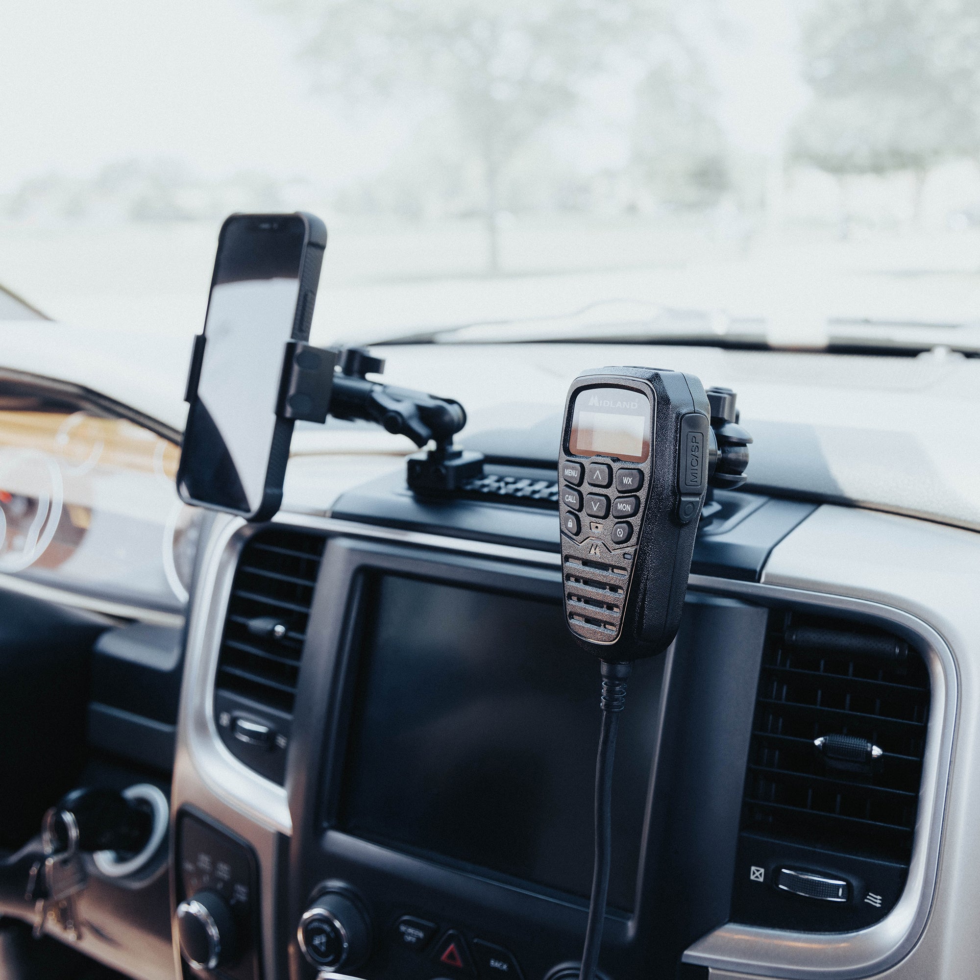 Ram Classic Dash Kit With Universal Metal Phone Mount and Midland Radio Mount